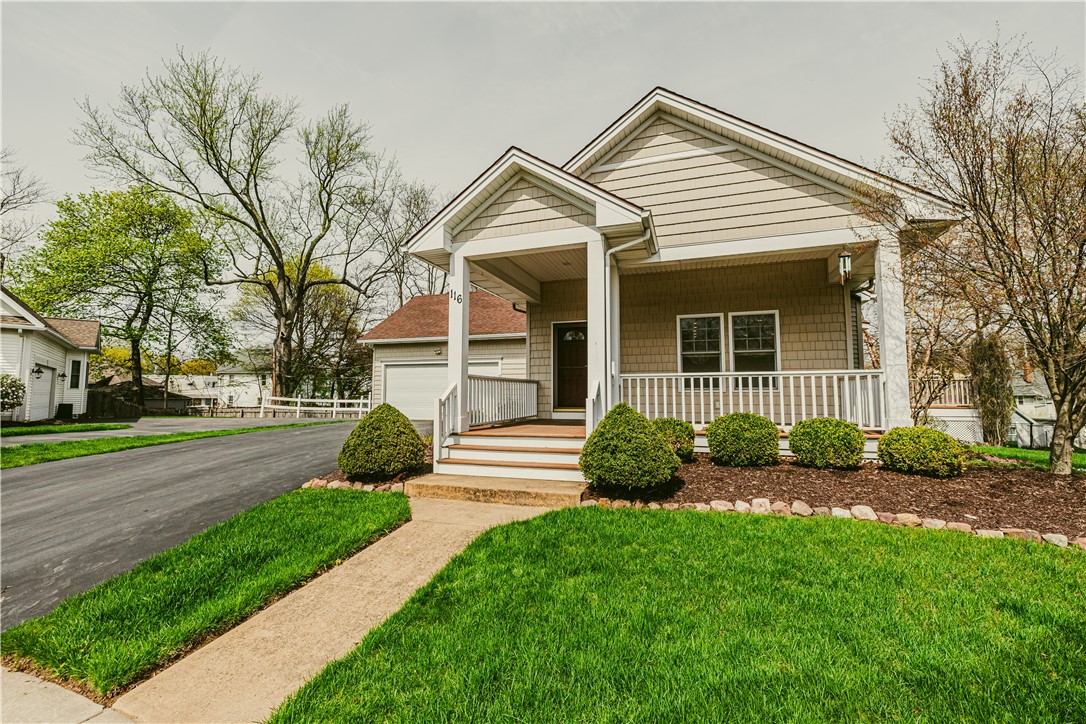116 Newcroft Park Rochester, NY 14609 - Photo 2 of 37