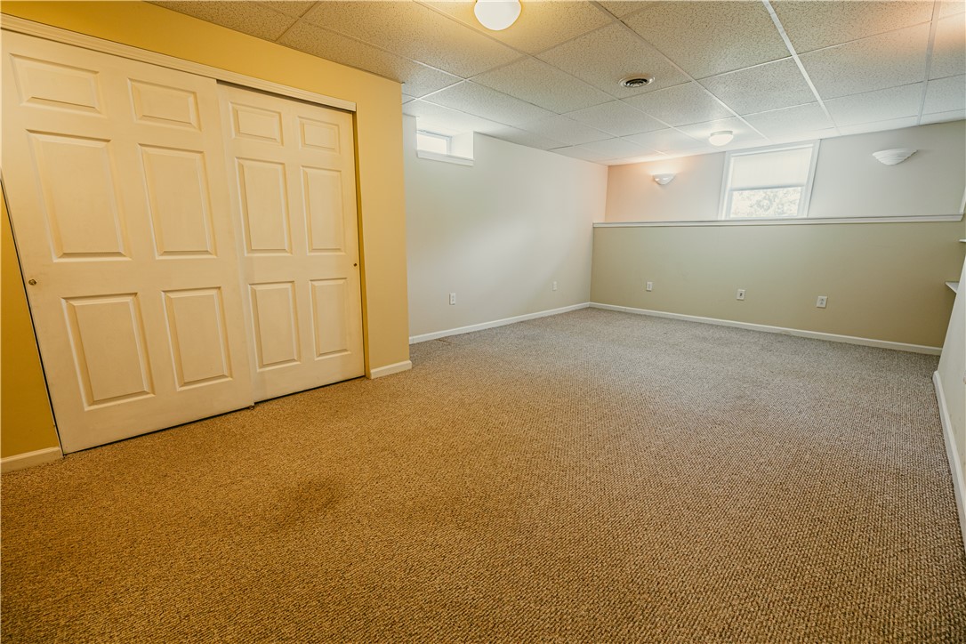116 Newcroft Park Rochester, NY 14609 - Photo 27 of 37