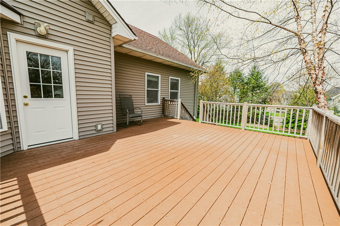116 Newcroft Park Rochester, NY 14609 - Photo 32 of 37