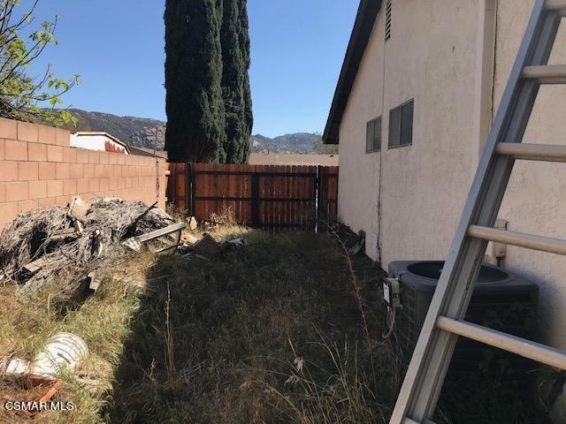 6405 Keystone Street Simi Valley, CA 93063 - Photo 17 of 17 a view of outdoor space