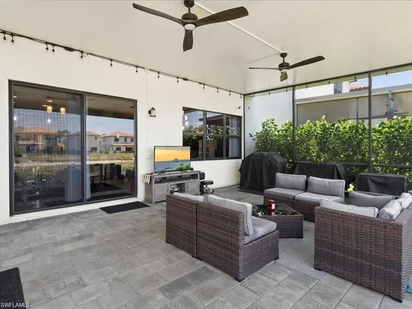 $529,999 | 8812 Madrid Circle, Naples, FL 34104