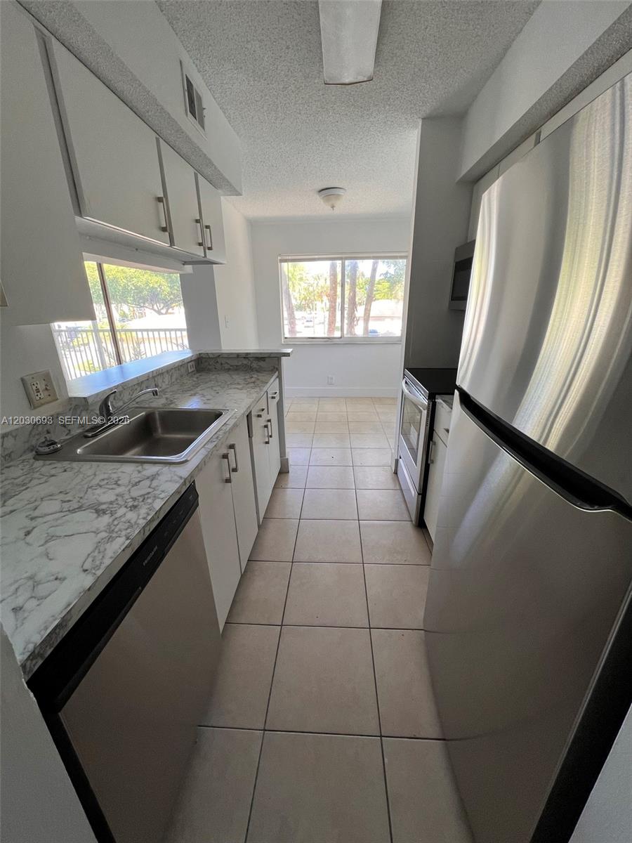 5612 Rock Island Road, Unit 154 Tamarac, FL 33319 - Photo 15 of 27