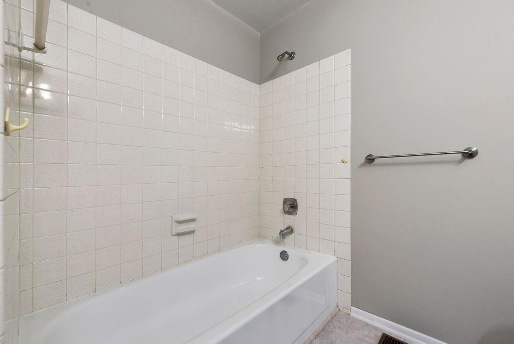 151 Summit Ridge Drive Bridgeville, PA 15017 - Photo 18 of 35 Gallery Image 18