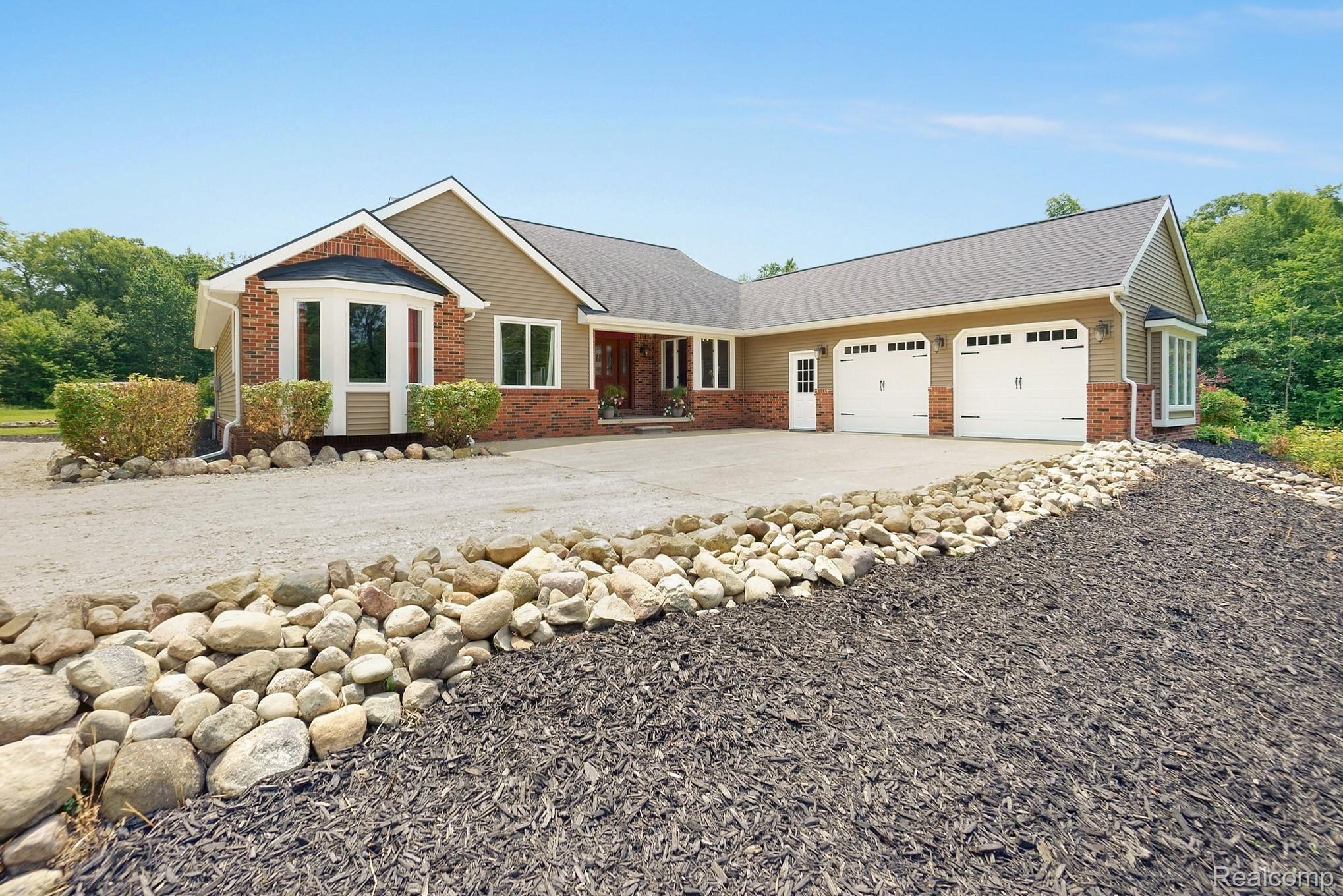 6333 Hartland Road Fenton, MI 48430 - Photo 1 of 59 Photo Jul 09, 1 52 28 PM-1.jpg