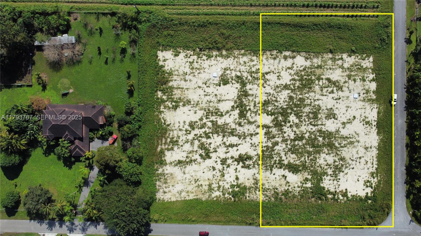 21298 Southwest 238th Street Homestead, FL 33031 - Photo 5 of 7 a view of a garden