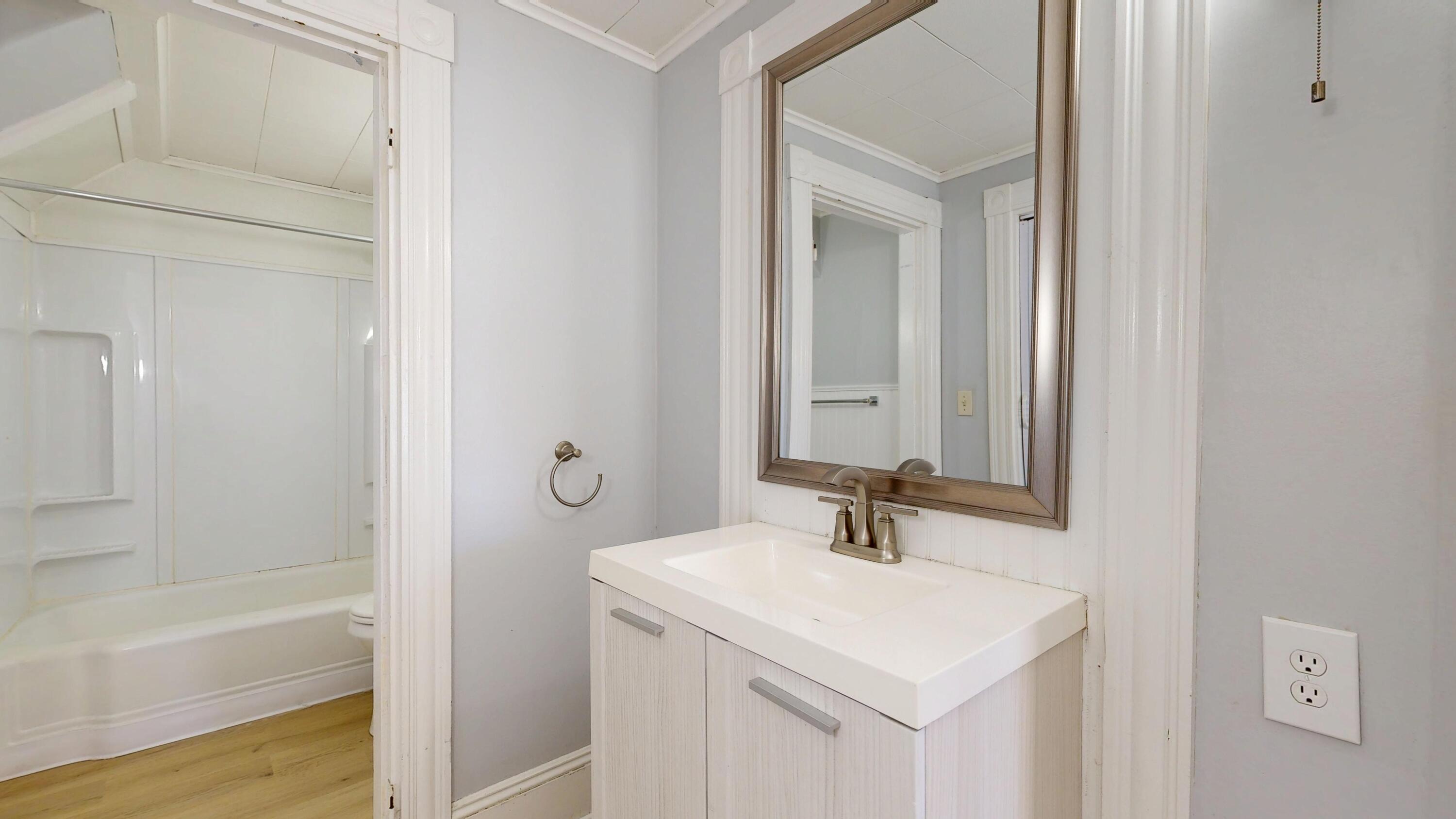 10 Leighton Street Waterville, ME 04901 - Photo 14 of 58 10-Leighton-11022025_183949