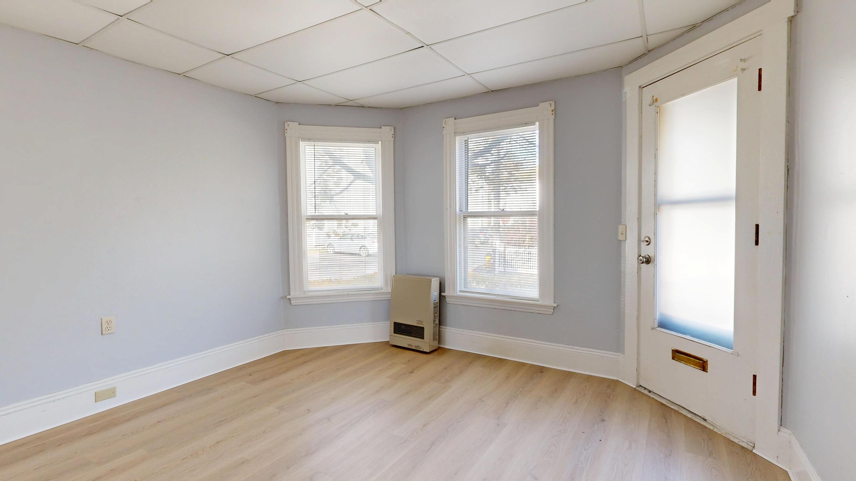 10 Leighton Street Waterville, ME 04901 - Photo 20 of 58 10-Leighton-11022025_180552