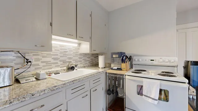 $229,000 | 10 Leighton Street, Waterville, ME 04901