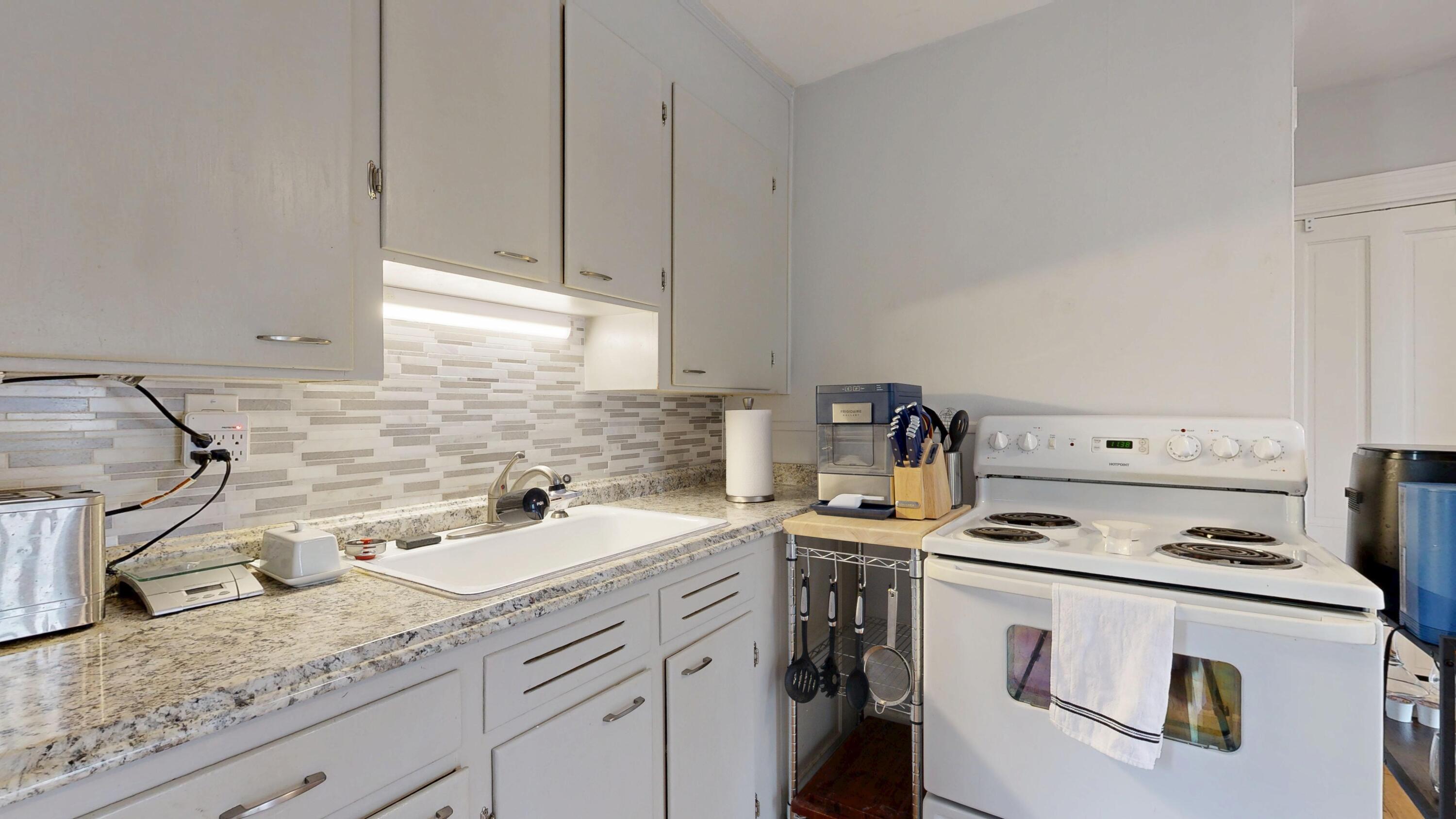 10 Leighton Street Waterville, ME 04901 - Photo 29 of 58 10-Leighton-11022025_182506