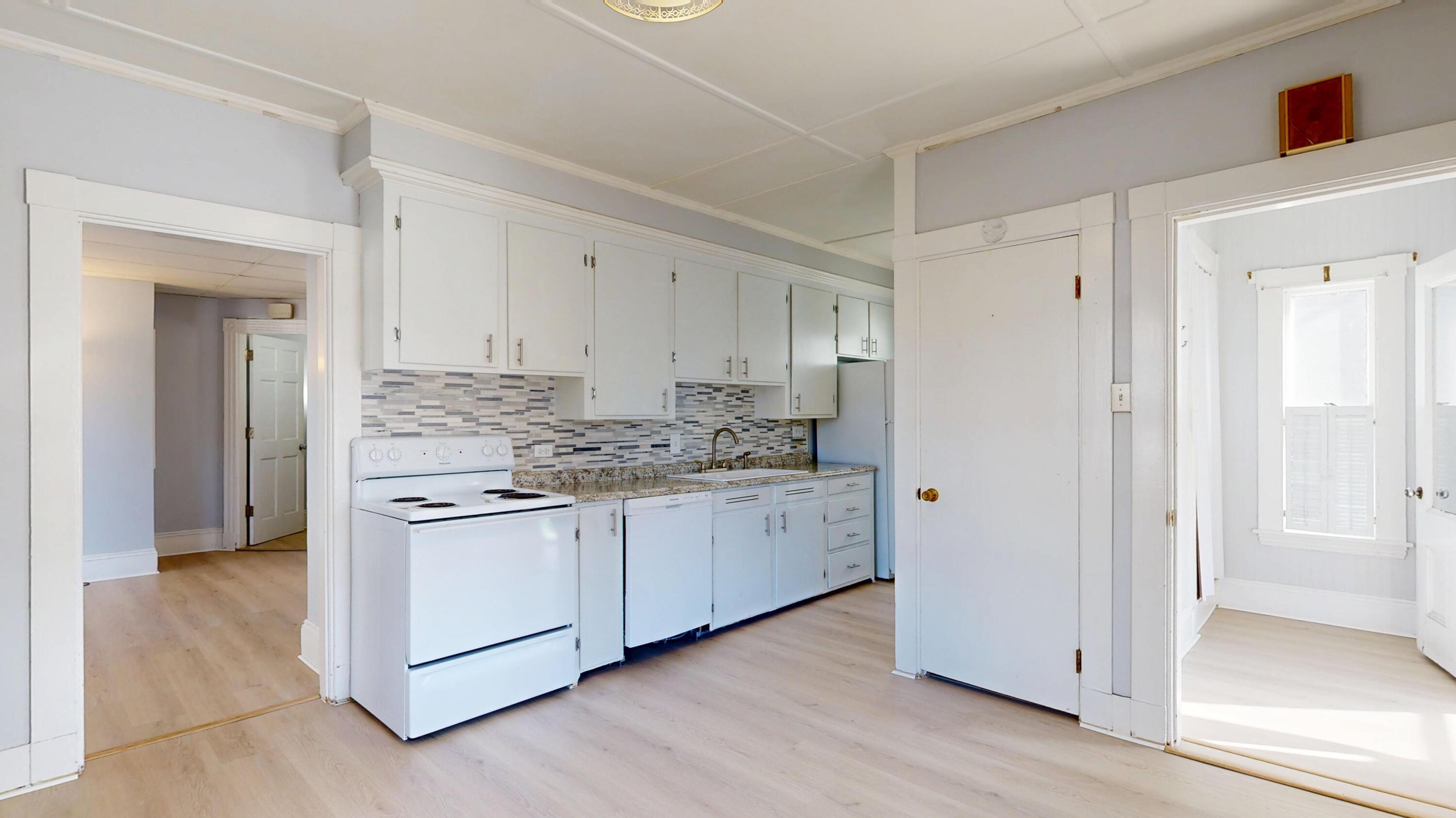 10 Leighton Street Waterville, ME 04901 - Photo 9 of 58 10-Leighton-11022025_181202