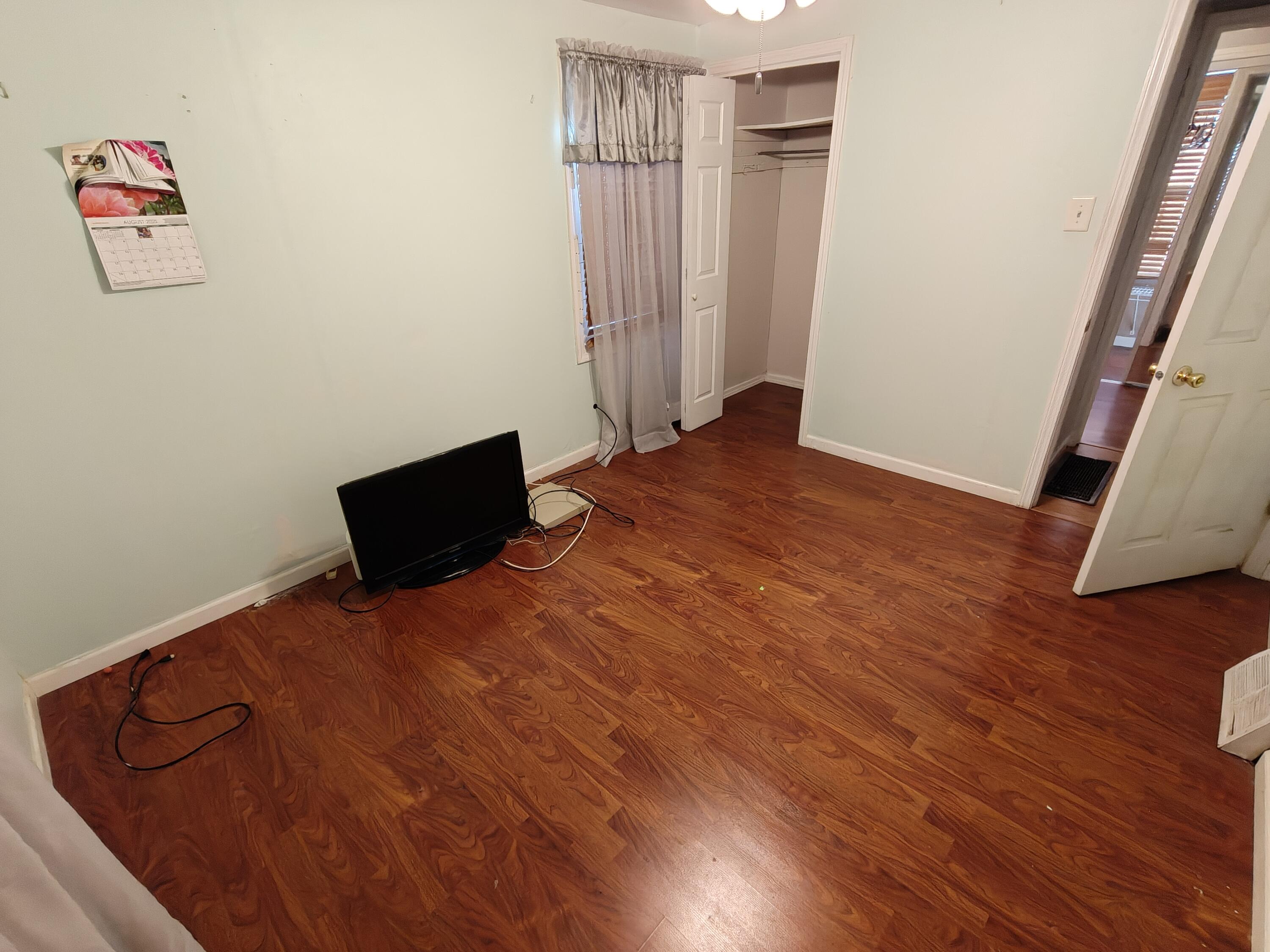 293 Calhoun Street Gary, IN 46406 - Photo 13 of 25 3000x2250