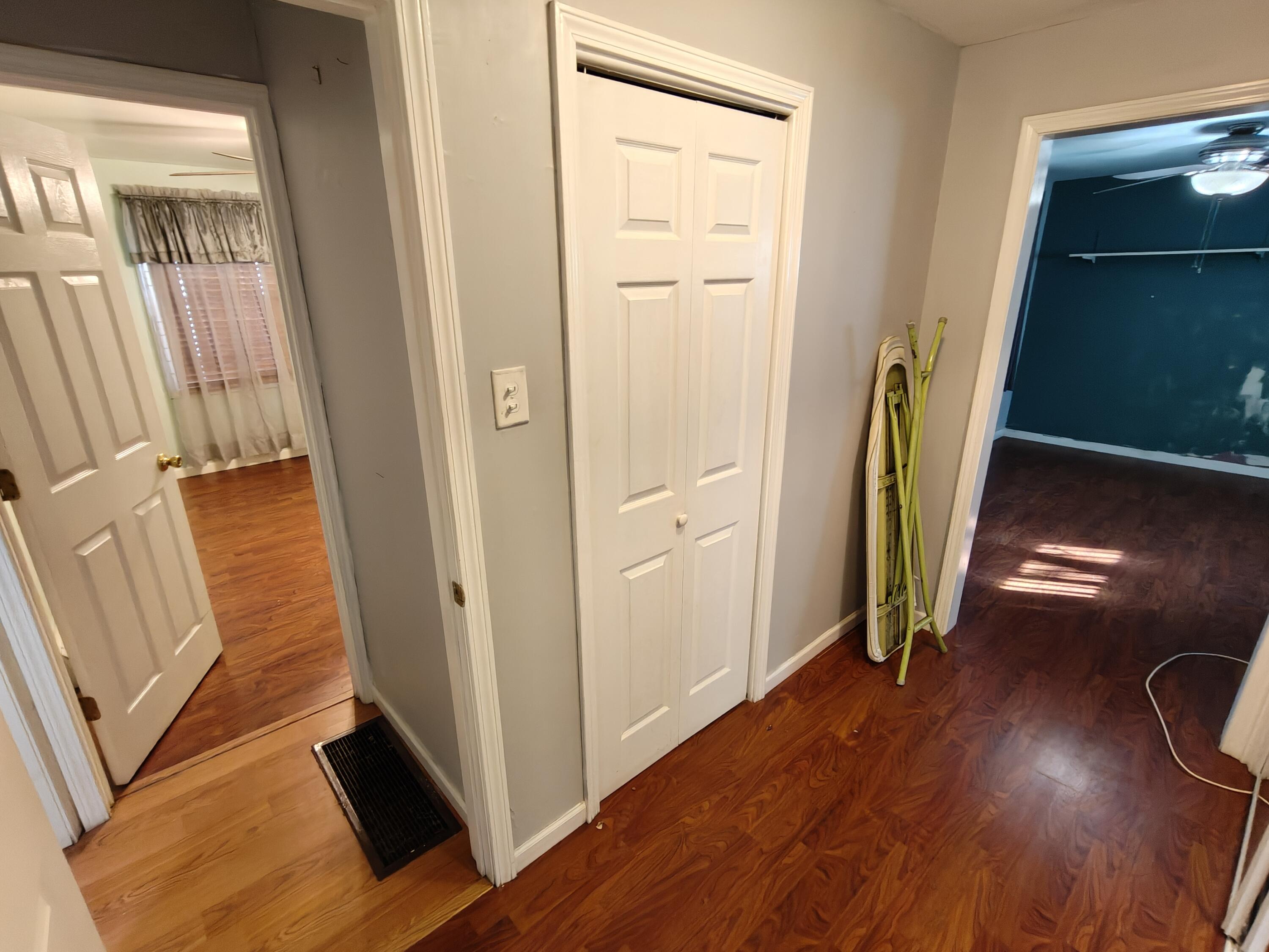 293 Calhoun Street Gary, IN 46406 - Photo 14 of 25 3000x2250