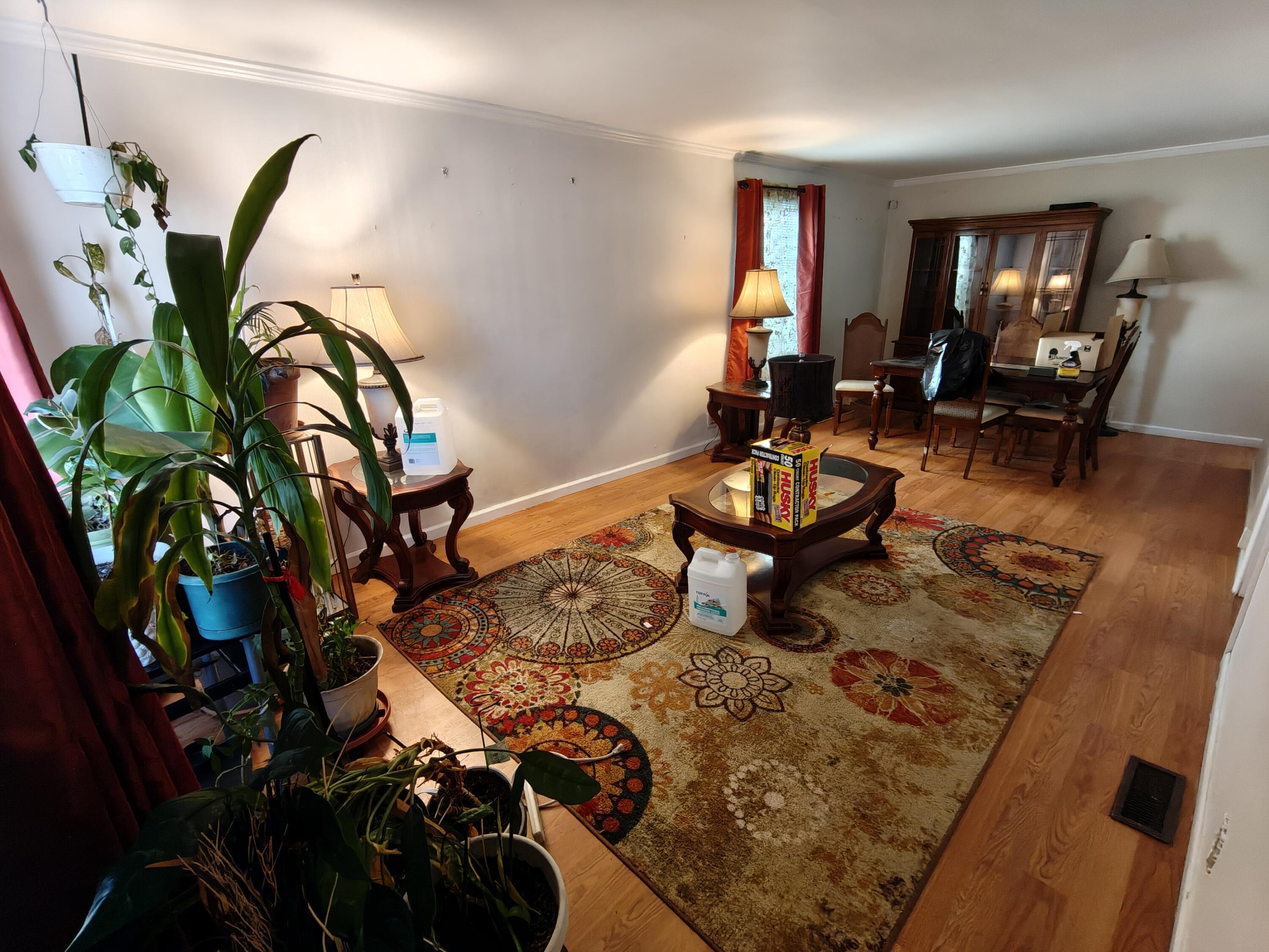 293 Calhoun Street Gary, IN 46406 - Photo 5 of 25 3000x2250