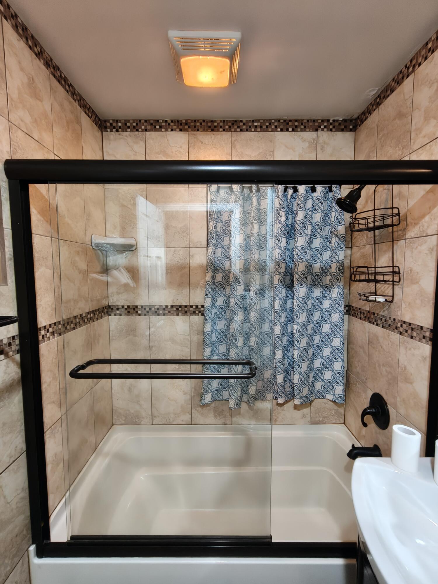 293 Calhoun Street Gary, IN 46406 - Photo 10 of 25 1500x2000