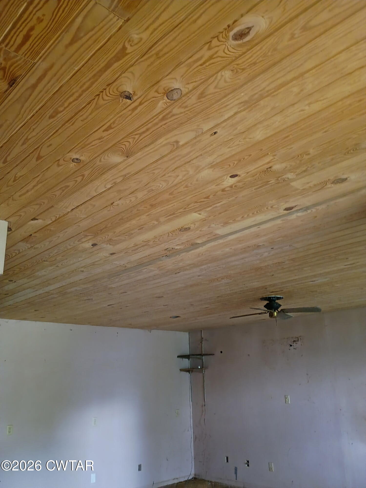 180 Dale Road Henry, TN 38231 - Photo 13 of 26 a view of a small space