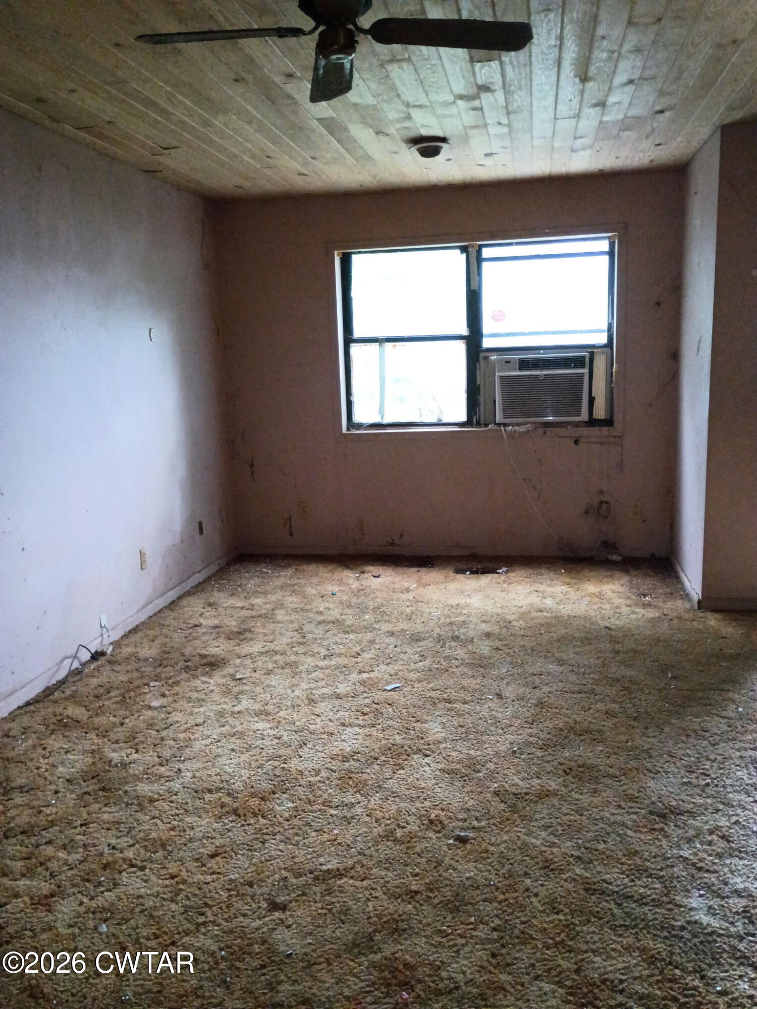 180 Dale Road Henry, TN 38231 - Photo 18 of 26 a view of an empty room with a window