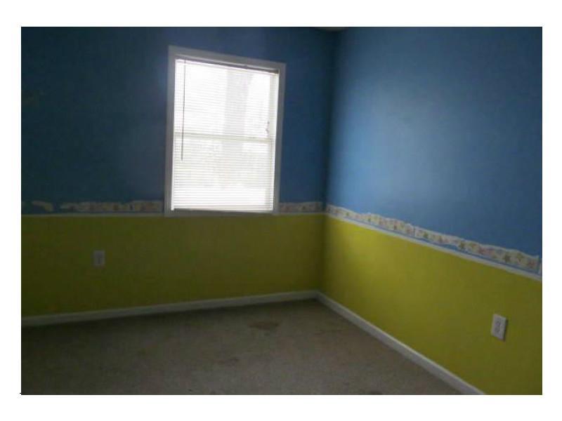 4602 Bertrand Road Indianapolis, IN 46222 - Photo 7 of 8