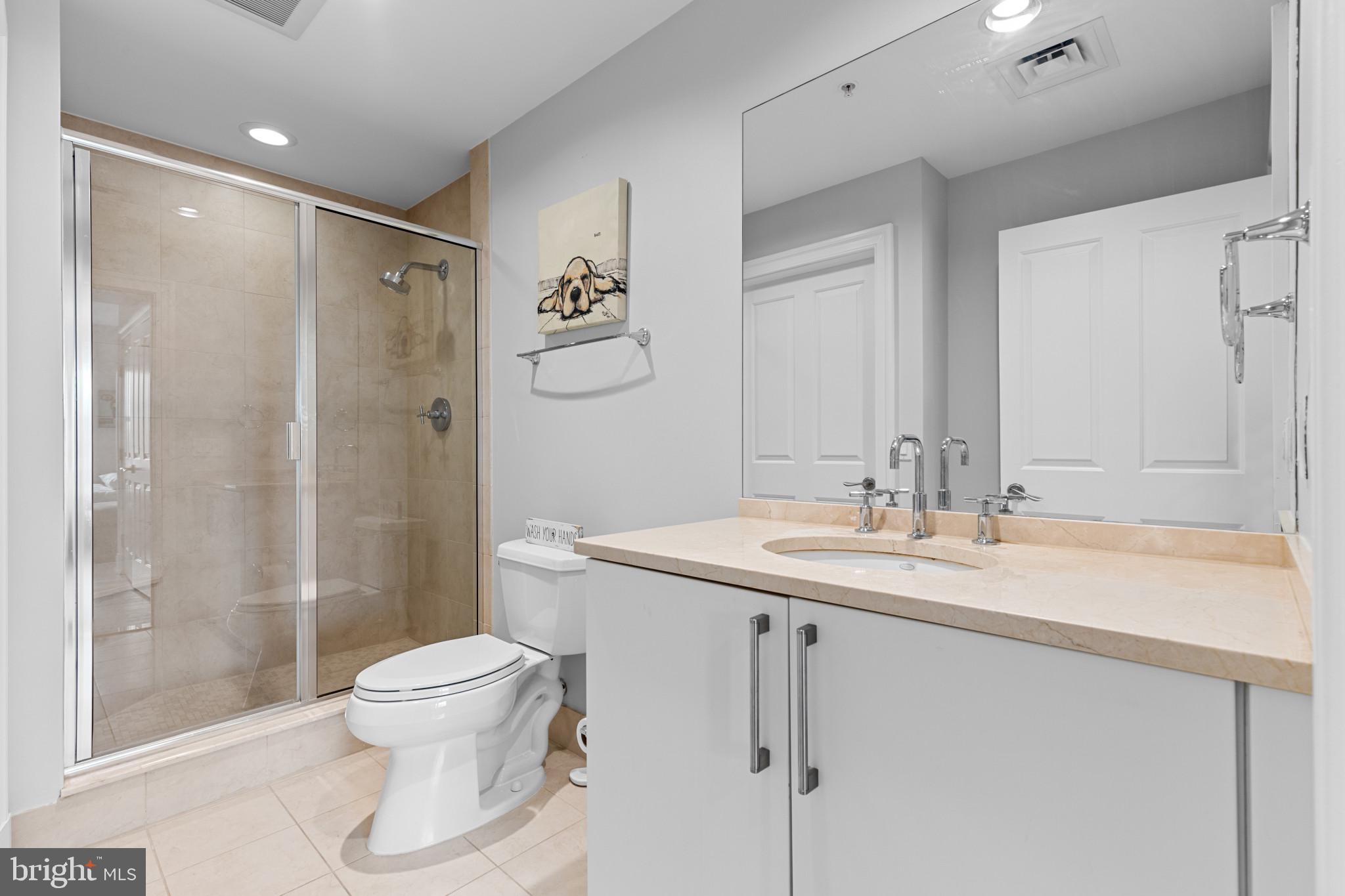 801 Key Highway, Unit 253 Baltimore, MD 21230 - Photo 29 of 38