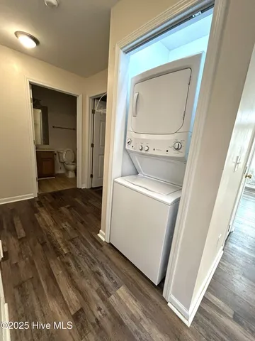 $1,600 | 4513 Country Club Road, Unit C104, Morehead City, NC 28557