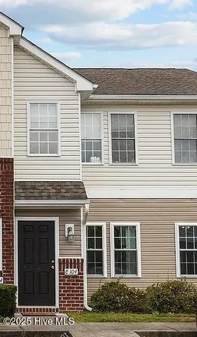 $1,600 | 4513 Country Club Road, Unit C104, Morehead City, NC 28557