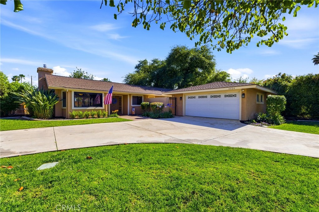 4424 Ramona Drive Riverside, CA 92506 - Photo 7 of 52
