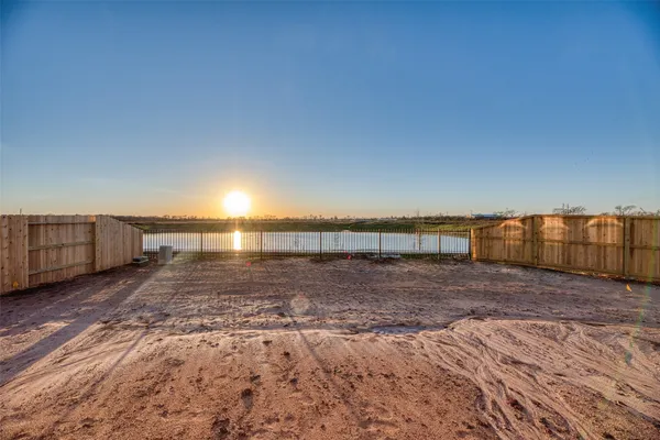 $356,362 | 21122 Sunlight Grv Drive, Rosharon, TX 77583