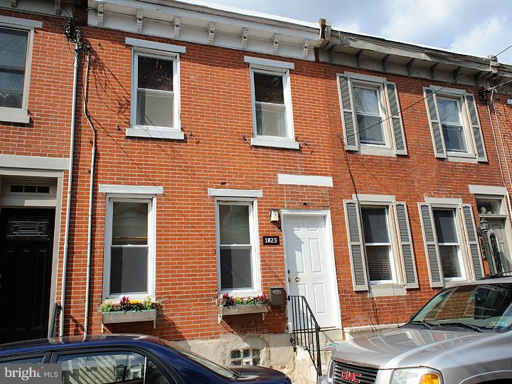 1825 Webster Street Philadelphia, PA 19146 - Photo 1 of 13 Exterior
