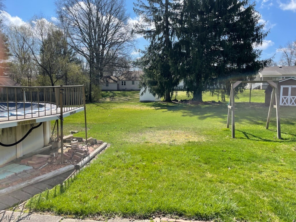 357 Ewing Road Youngstown, OH 44512 - Photo 3 of 18 Gallery Image 3