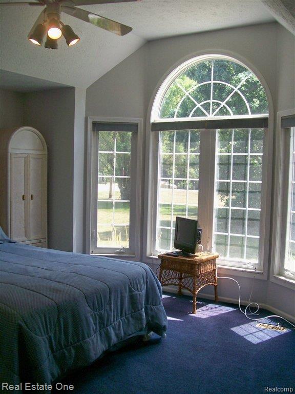 5211 7 Mile Road South Lyon, MI 48178 - Photo 12 of 25 1 st floor master suite