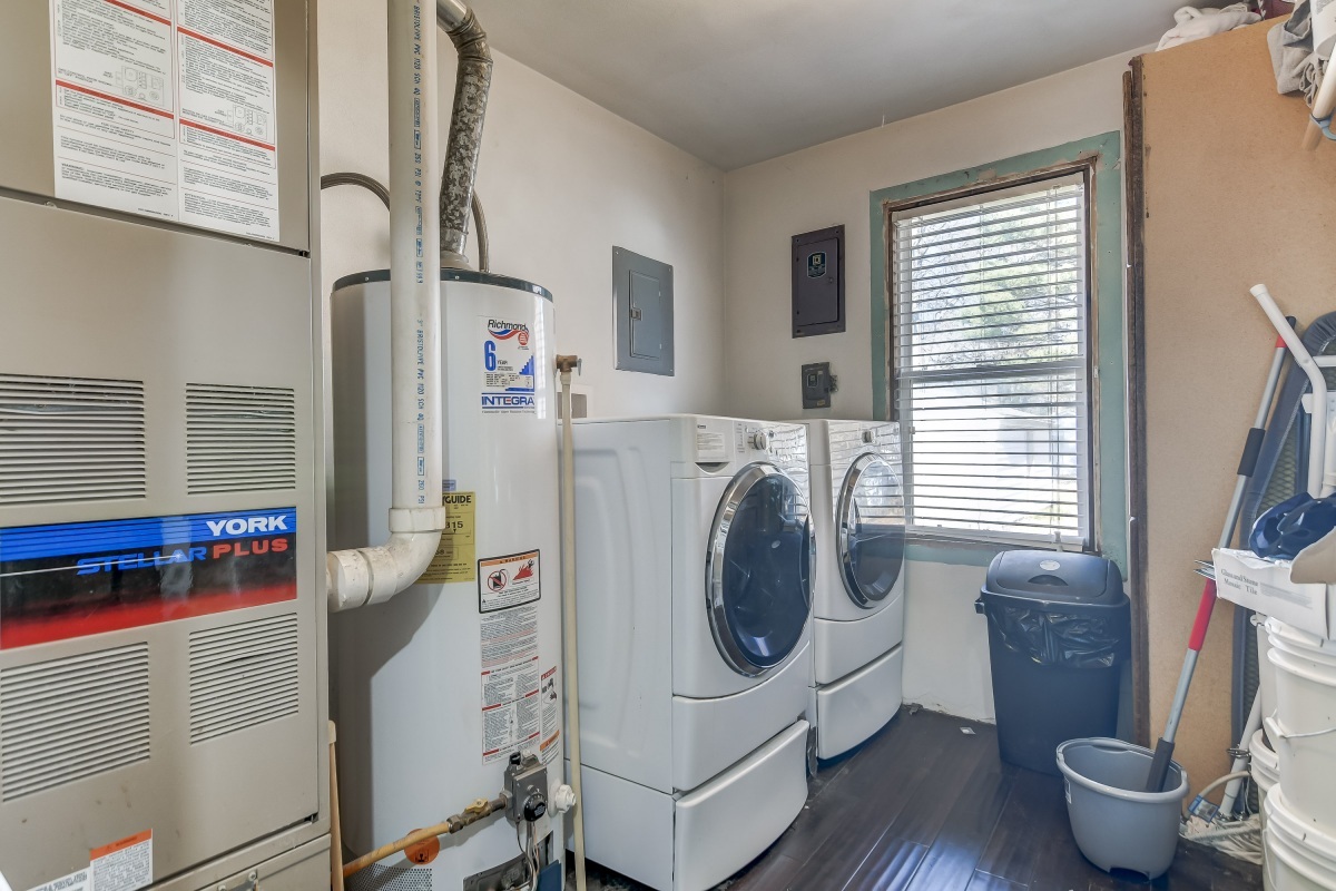 3101 East Carpenter Street Springfield, IL 62702 - Photo 8 of 28