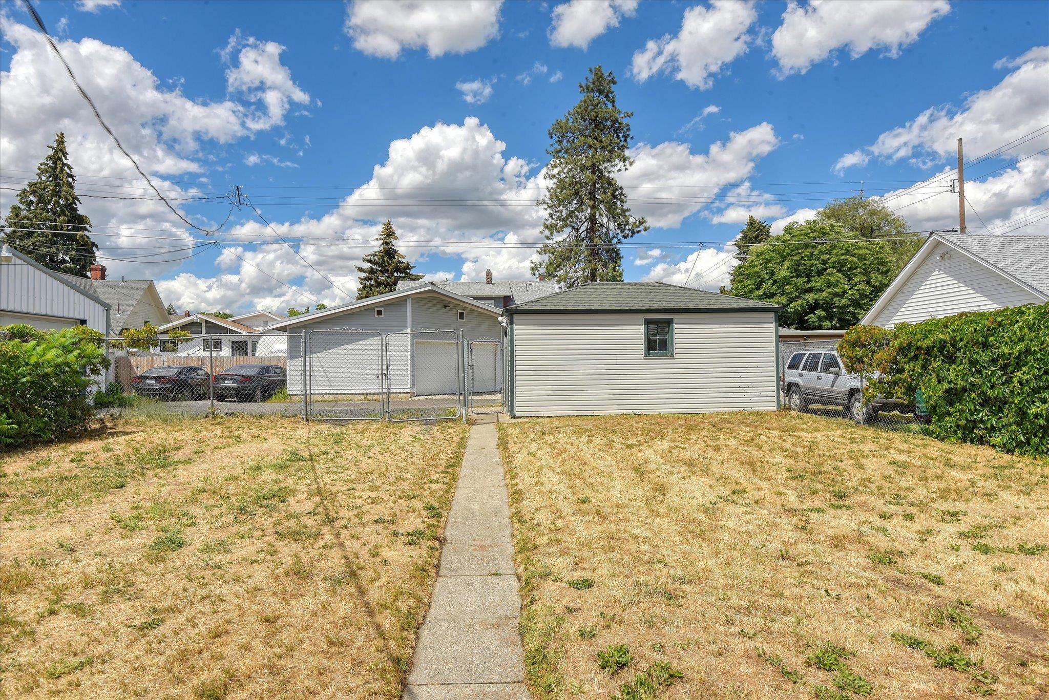 408 West Gordon Avenue Spokane, WA 99205 - Photo 38 of 44