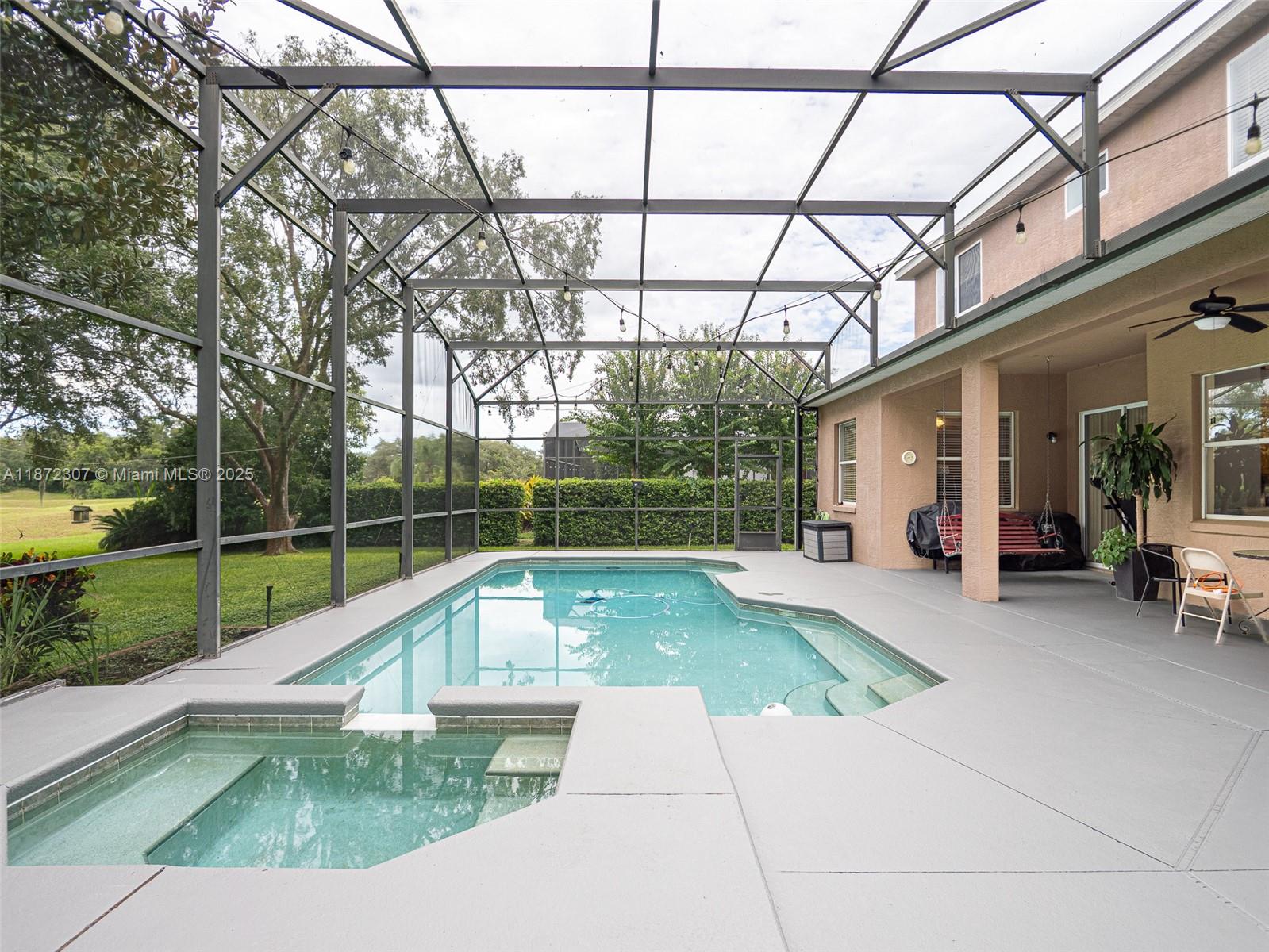 565 Hebrides Court Apopka, FL 32712 - Photo 26 of 32