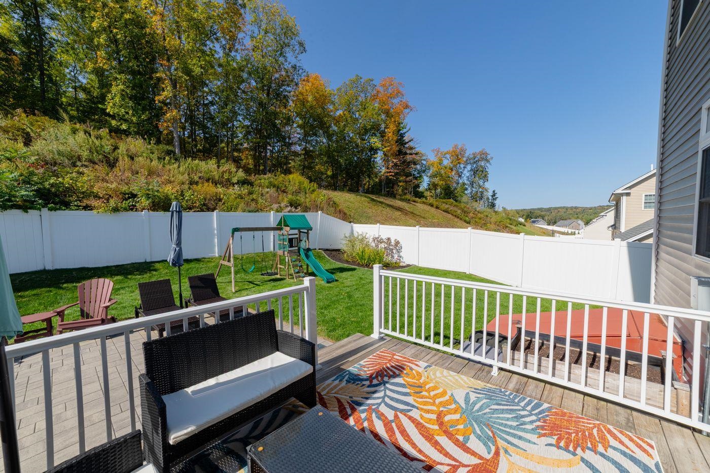 135 Brookview Drive Hooksett, NH 03106 - Photo 30 of 37