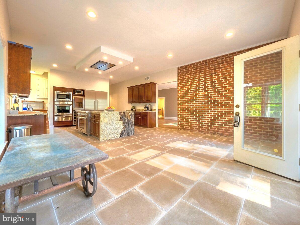 11429 Assateague Road Berlin, MD 21811 - Photo 40 of 136