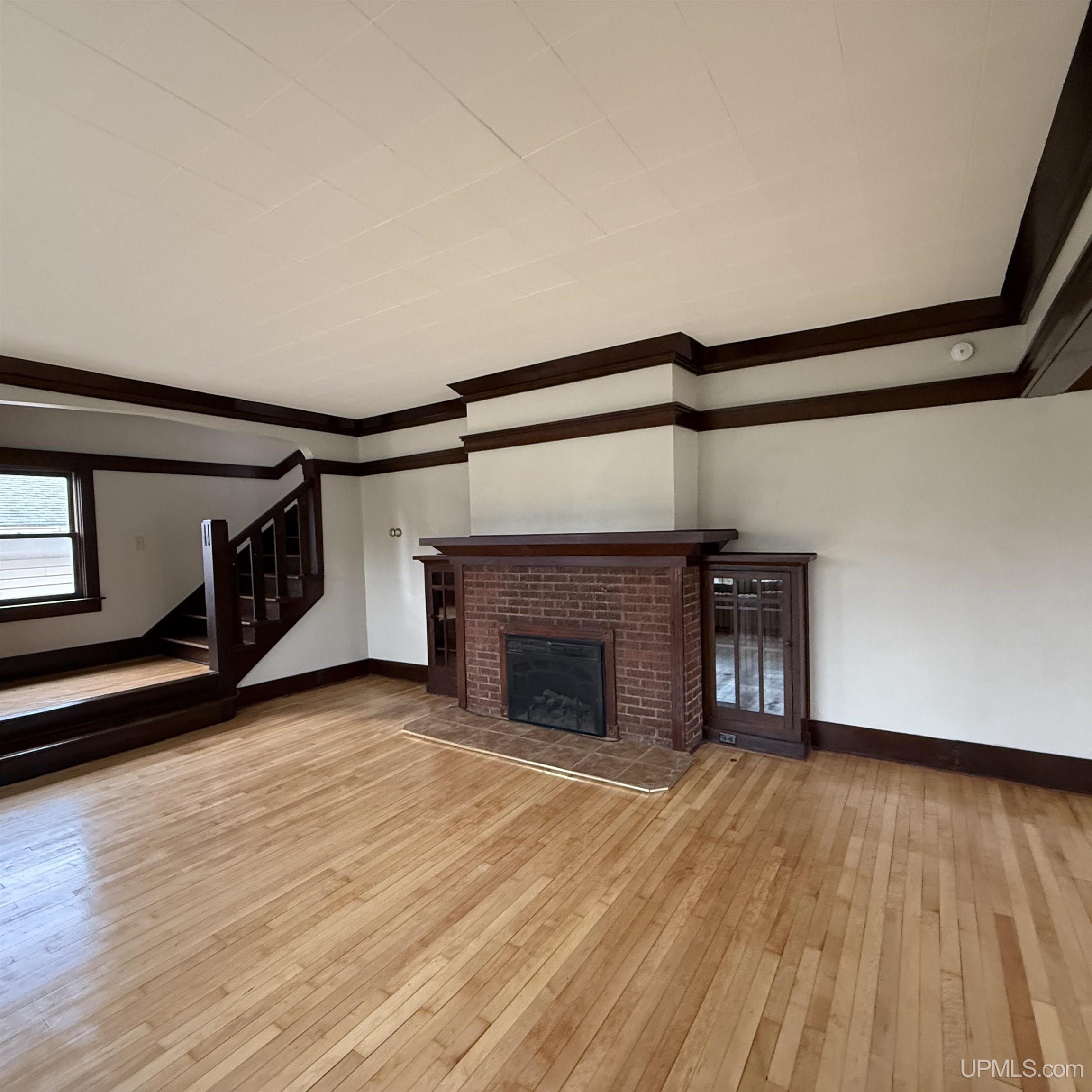 600 Division Street Hurley, WI 54534 - Photo 6 of 58