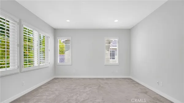 $5,950 | 183 Kingswood, Irvine, CA 92620