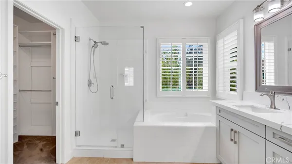 $5,950 | 183 Kingswood, Irvine, CA 92620