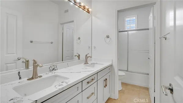 $5,950 | 183 Kingswood, Irvine, CA 92620