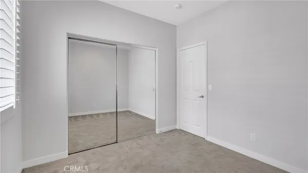 $5,950 | 183 Kingswood, Irvine, CA 92620