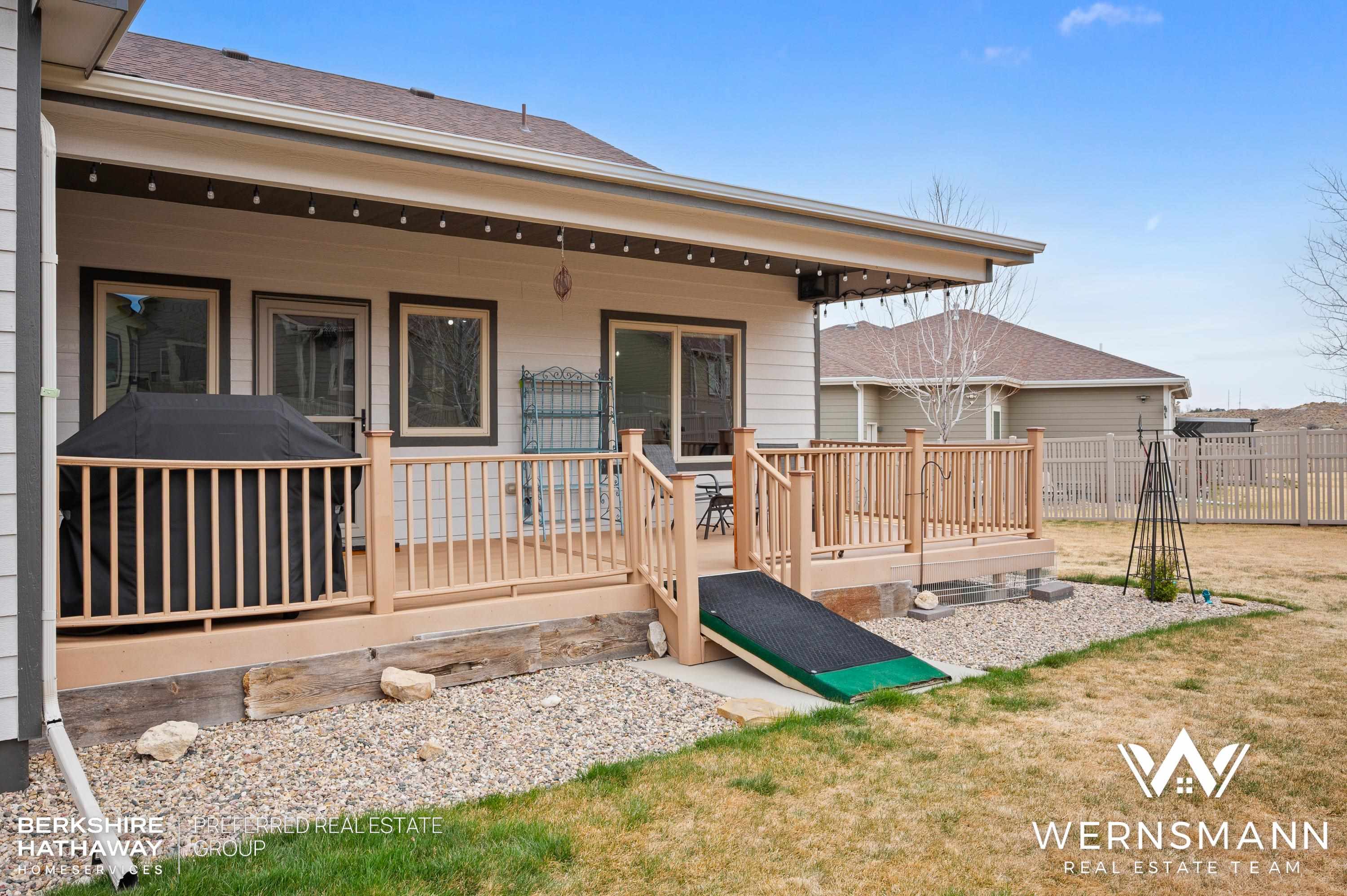 5233 Henning Loop Casper, WY 82609 - Photo 37 of 46