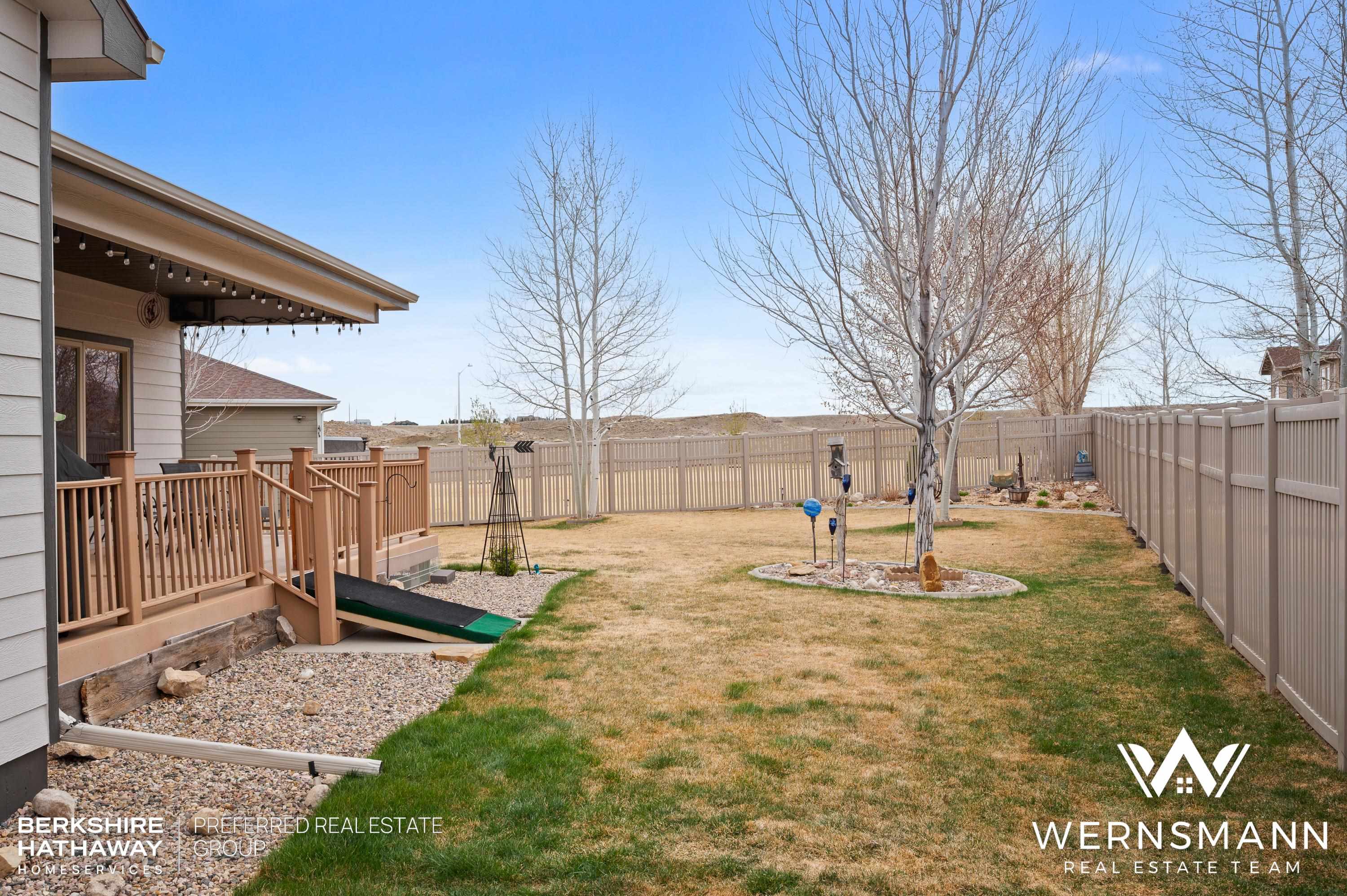 5233 Henning Loop Casper, WY 82609 - Photo 38 of 46