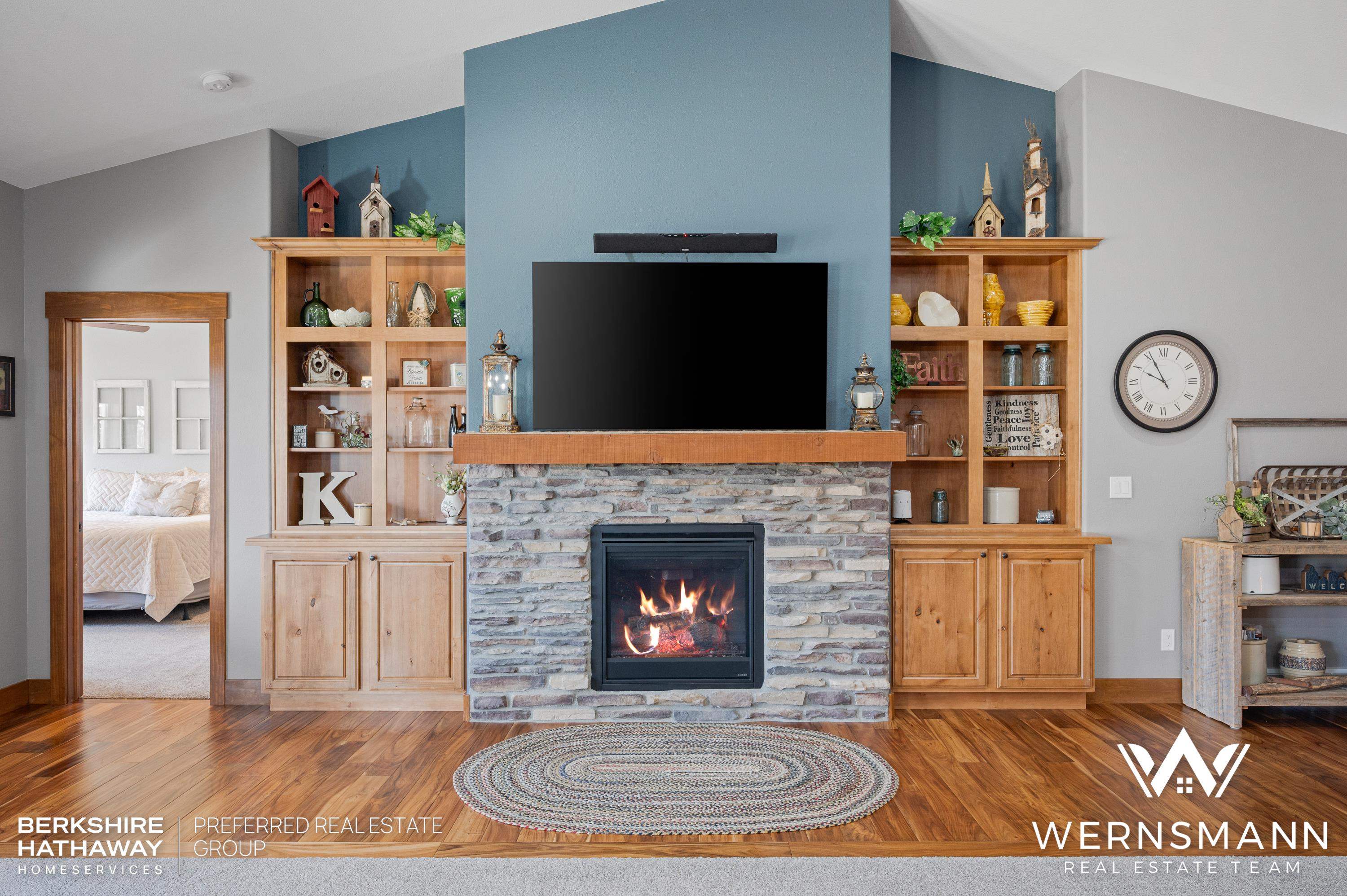 5233 Henning Loop Casper, WY 82609 - Photo 5 of 46