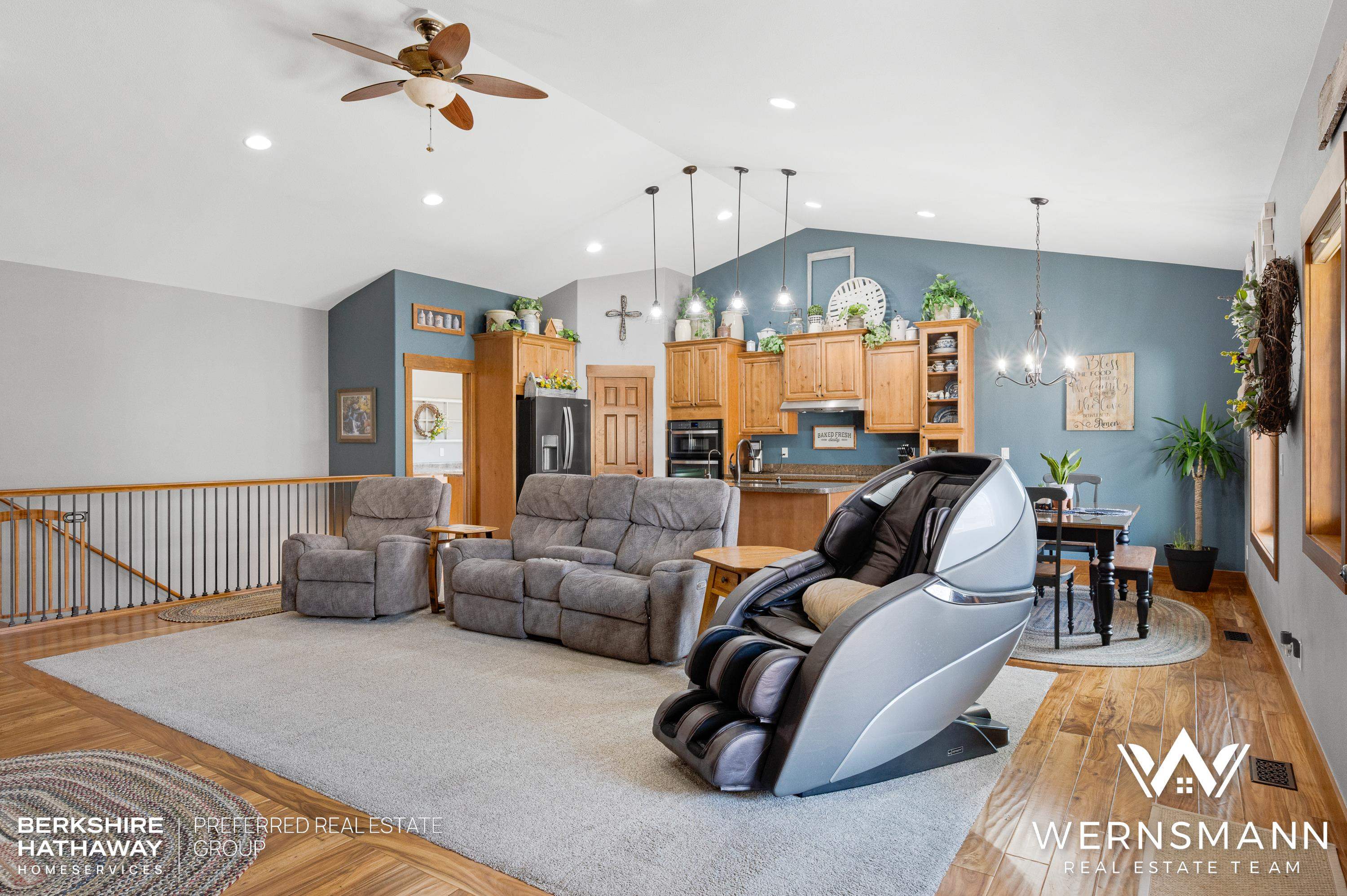 5233 Henning Loop Casper, WY 82609 - Photo 6 of 46