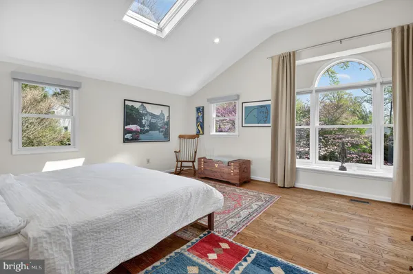 $1,650,000 | 7917 Sleaford Place, Bethesda, MD 20814