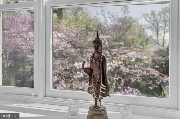 $1,650,000 | 7917 Sleaford Place, Bethesda, MD 20814