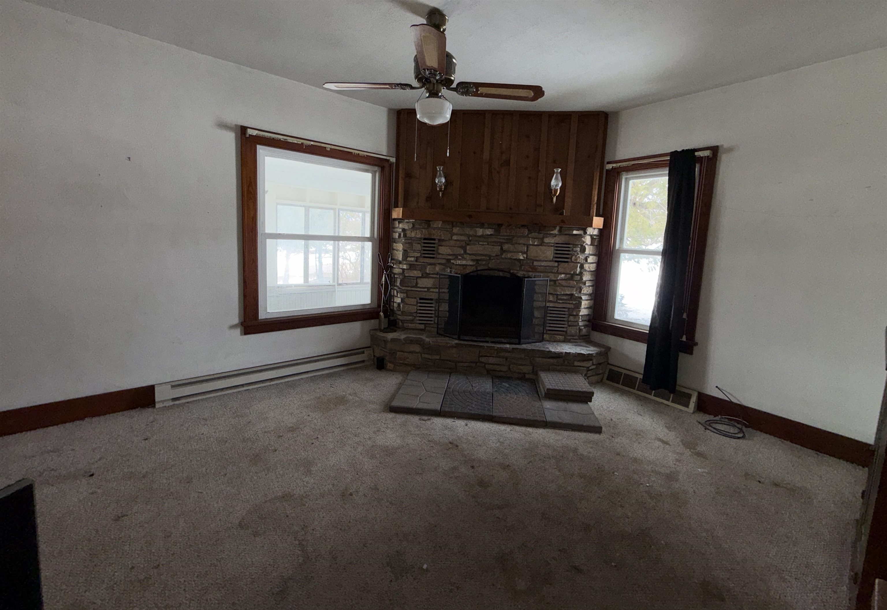 11668 Tom Post Road Pound, WI 54161 - Photo 3 of 27