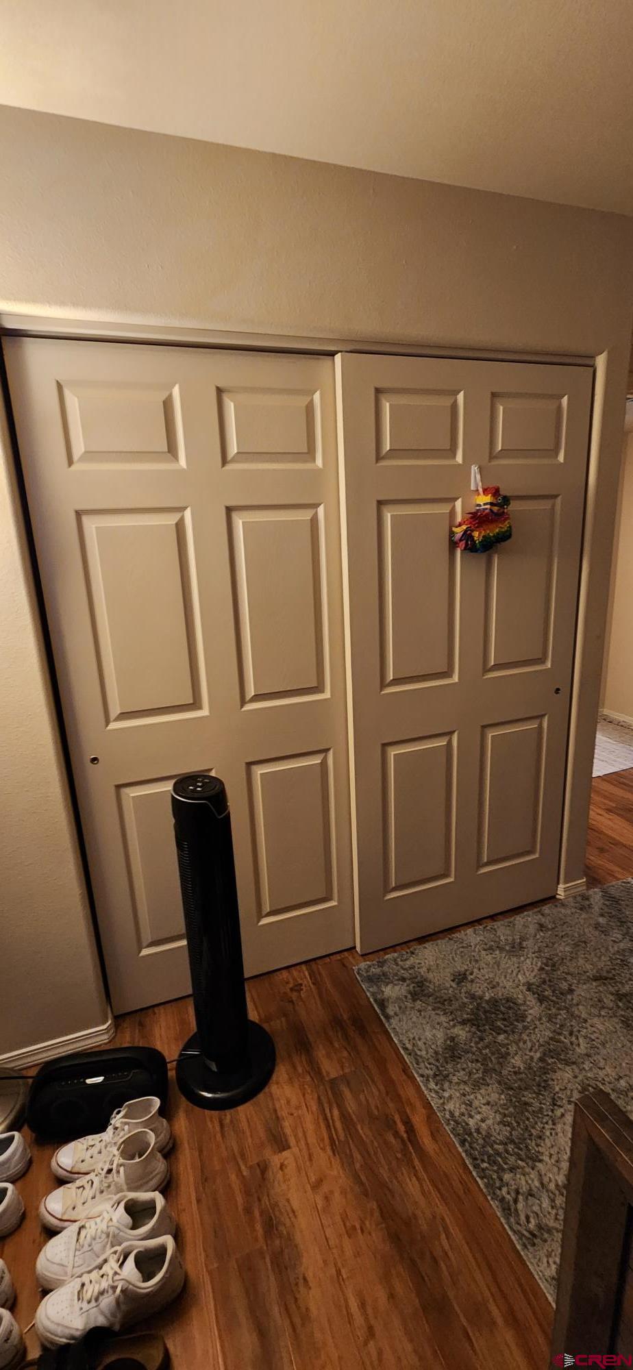 1100 Goeglein Gulch Road, Unit 162 Durango, CO 81301 - Photo 26 of 34 a living room with furniture and a rug