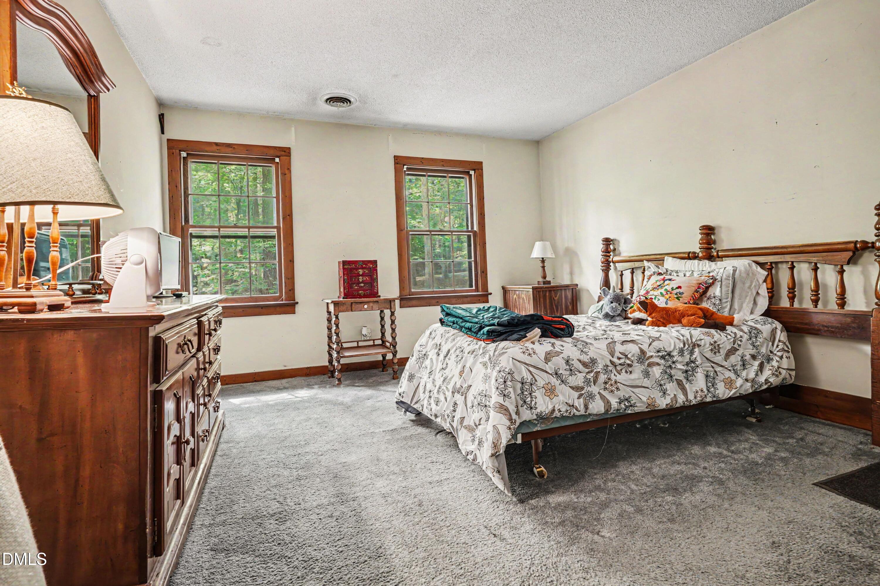 5200 Troutman Lane Raleigh, NC 27613 - Photo 8 of 15 010_file_3086
