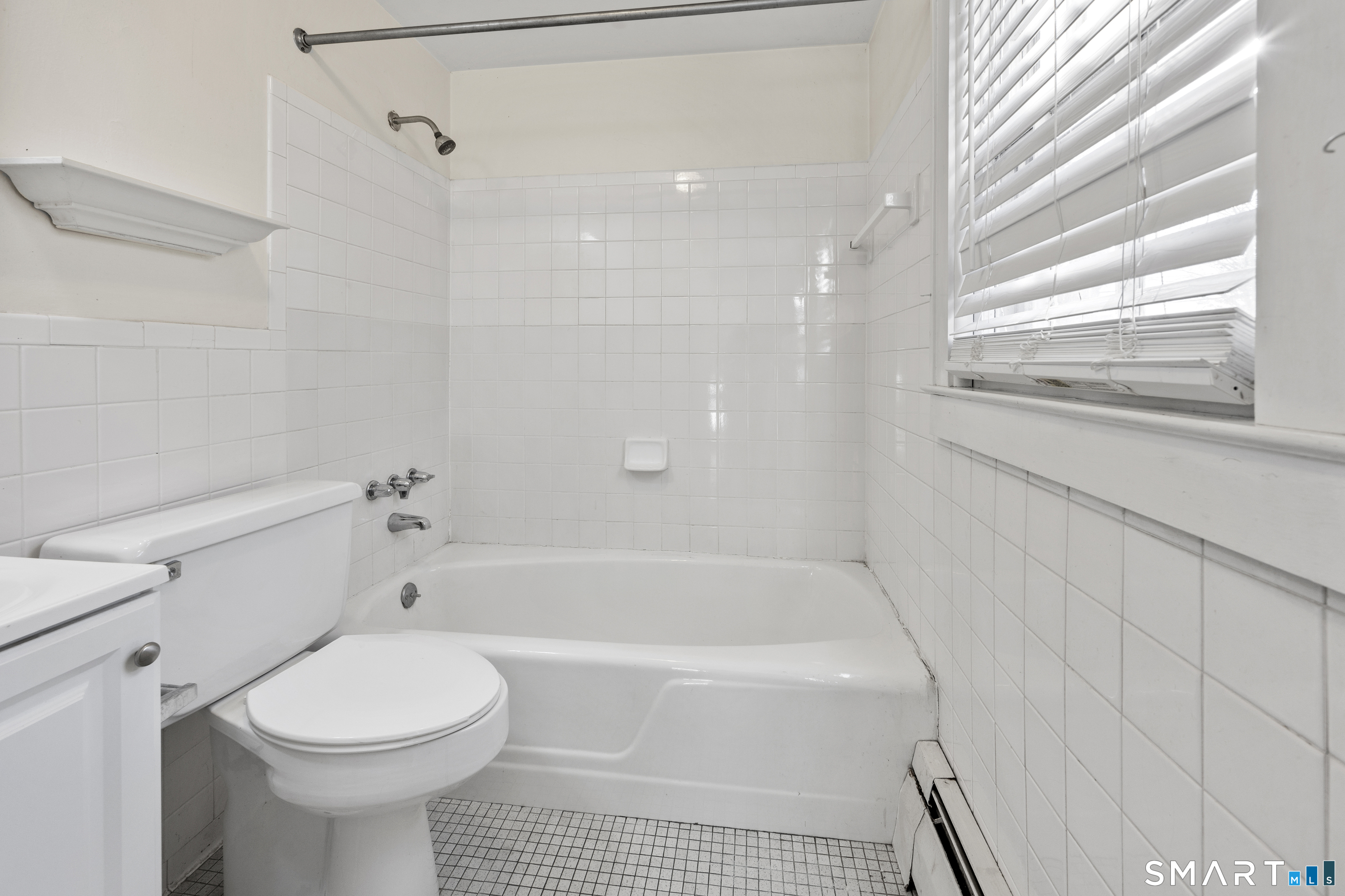 393 South Meriden Road Cheshire, CT 06410 - Photo 20 of 25