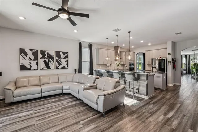 $735,000 | 2451 Sky Stone Court, Oakland, FL 34787